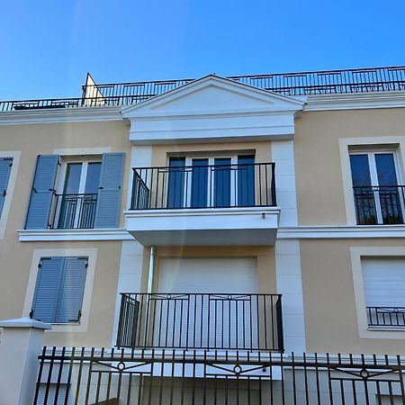Elegant Appartement Minimaliste Entre Paris Et Disney Noisy-le-Grand Kültér fotó