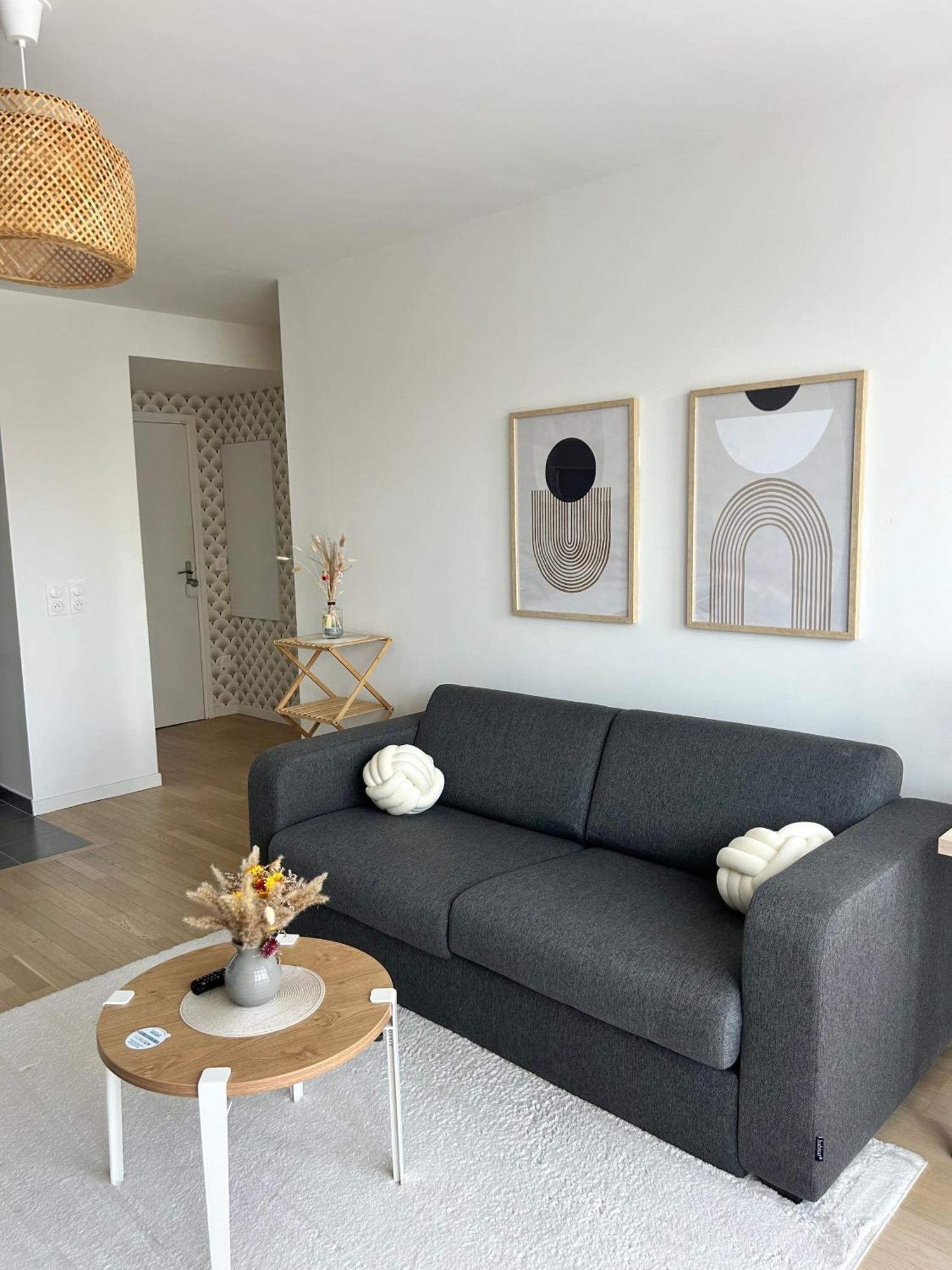 Elegant Appartement Minimaliste Entre Paris Et Disney Noisy-le-Grand Kültér fotó