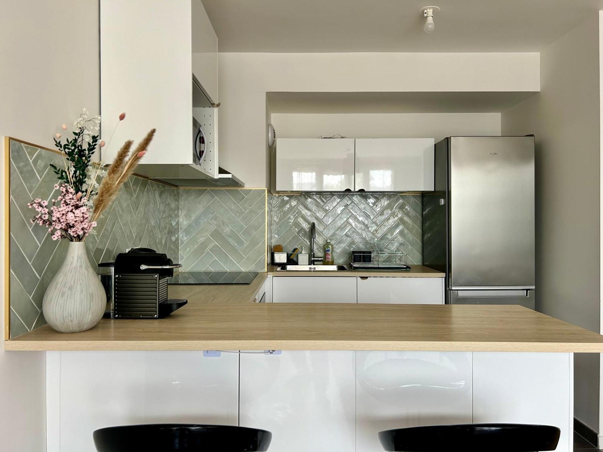 Elegant Appartement Minimaliste Entre Paris Et Disney Noisy-le-Grand Kültér fotó